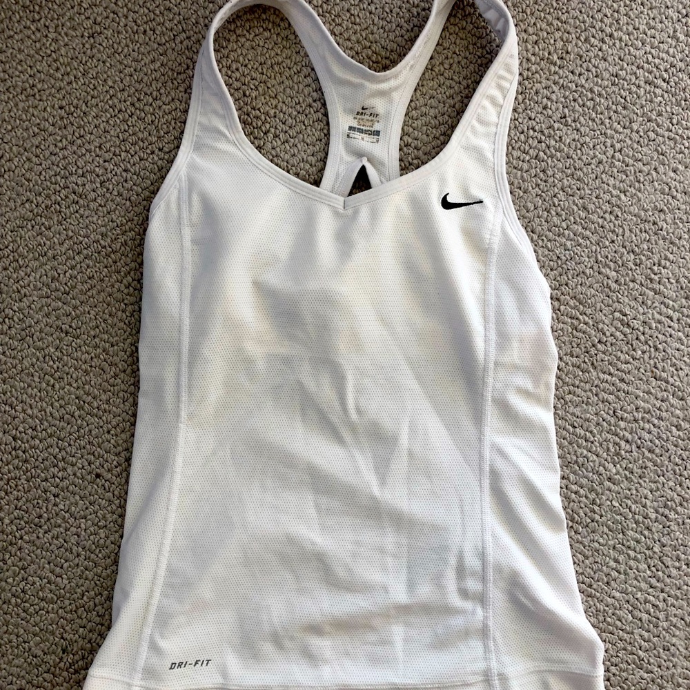 Nike | white Dri-fit workout top | size M